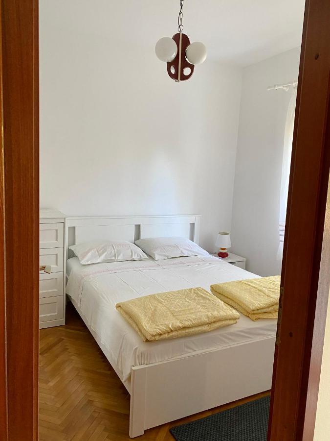Apartmani Luka Zrnovo Extérieur photo
